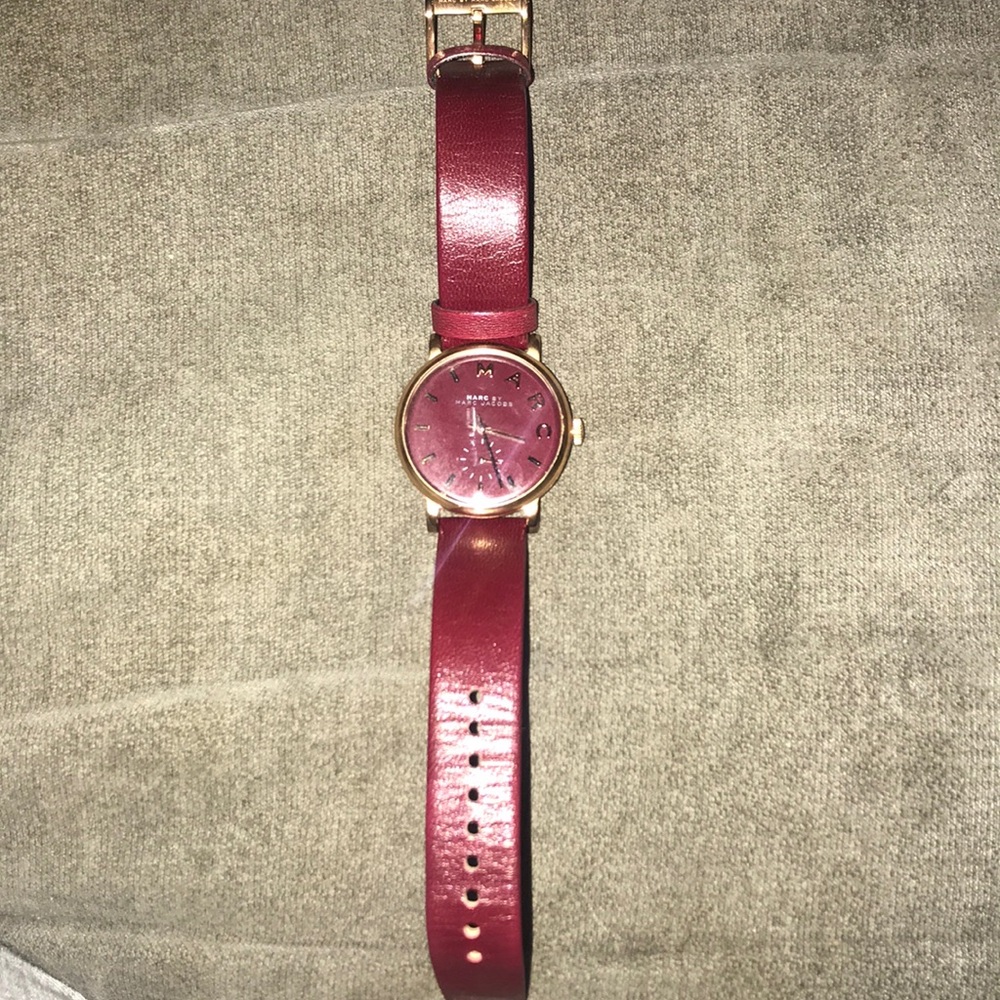 Marc Jacobs Watch - Picture 2 of 4